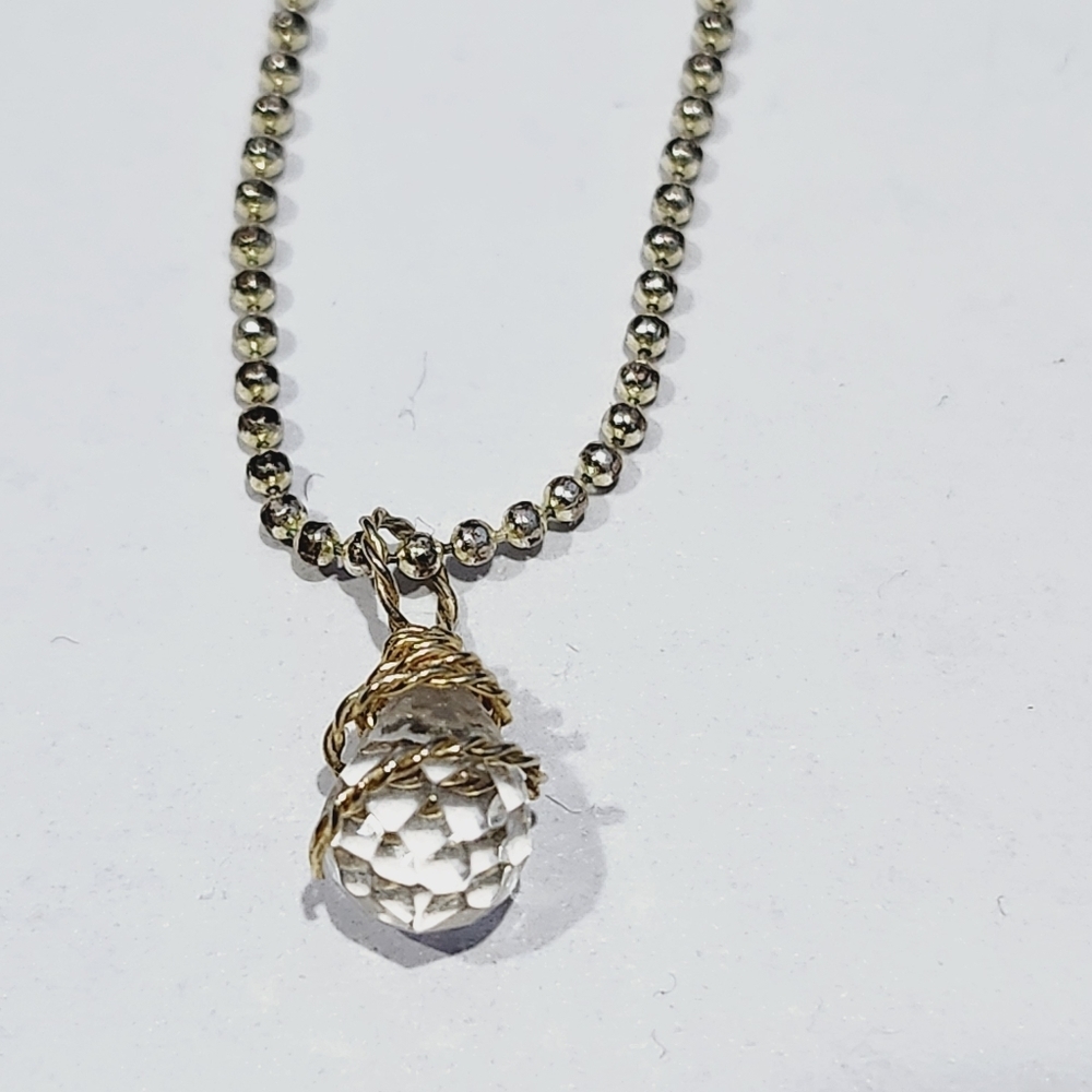 2 Classic Simple Necklaces Fashion Jewelry - Picture 6 of 7